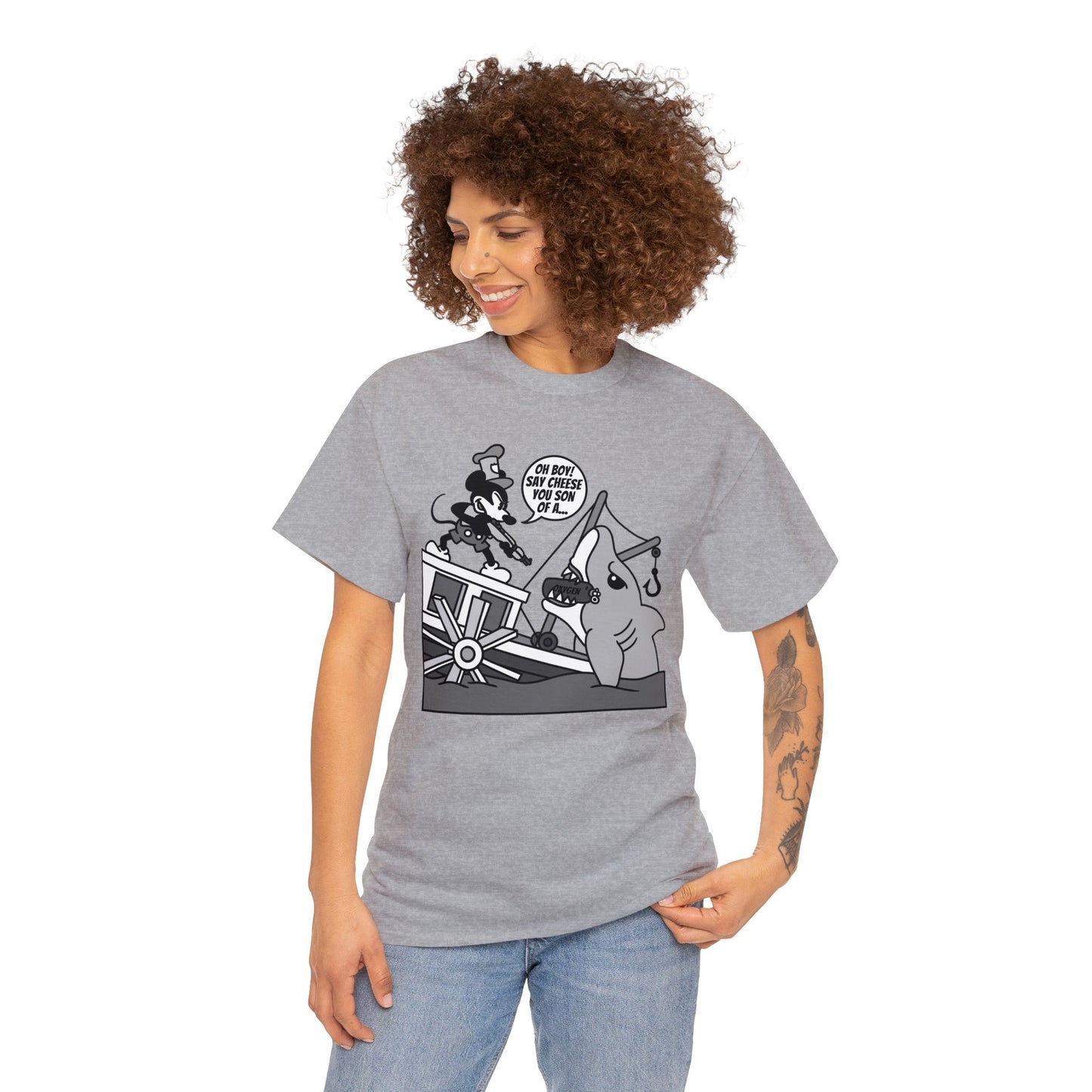 Willie vs. Bruce! Unisex Heavy Cotton Tee